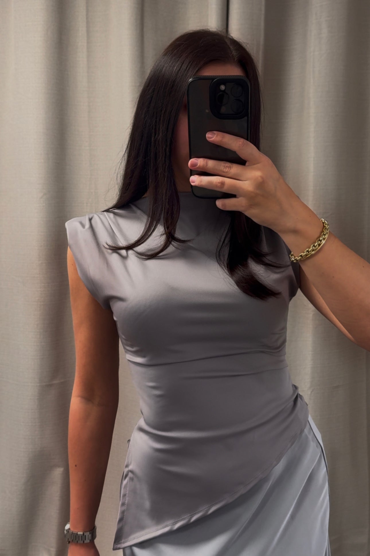 756059_06bad7b9f8a64fbe80a9fd8d4f76309f_mv2.jpg