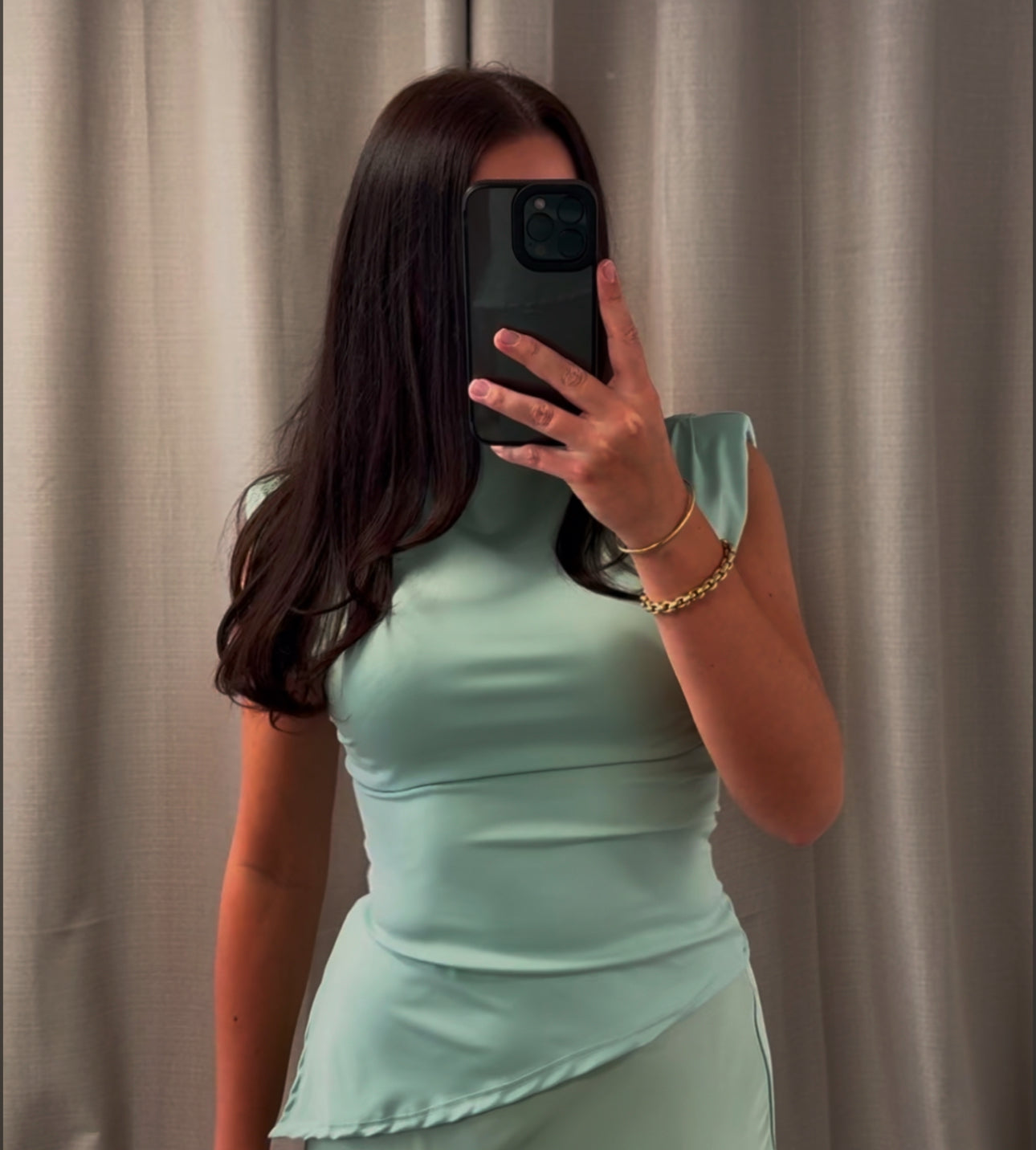 756059_76919748795a42db8838f9e5fa2d24fb_mv2.jpg
