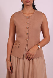 Elegant gilet Camel