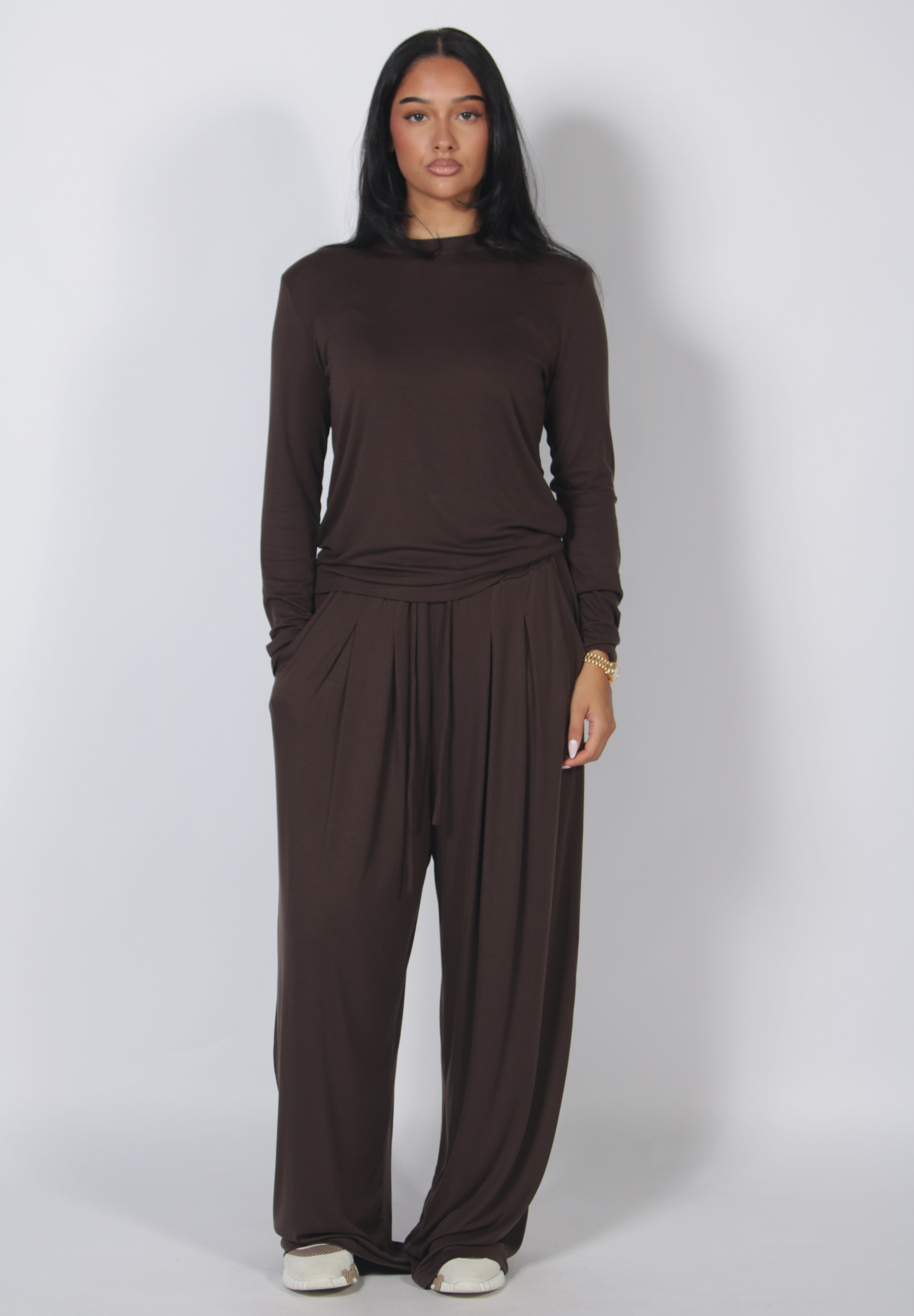 Naya set Brown