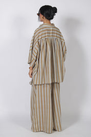 Noa set Brown