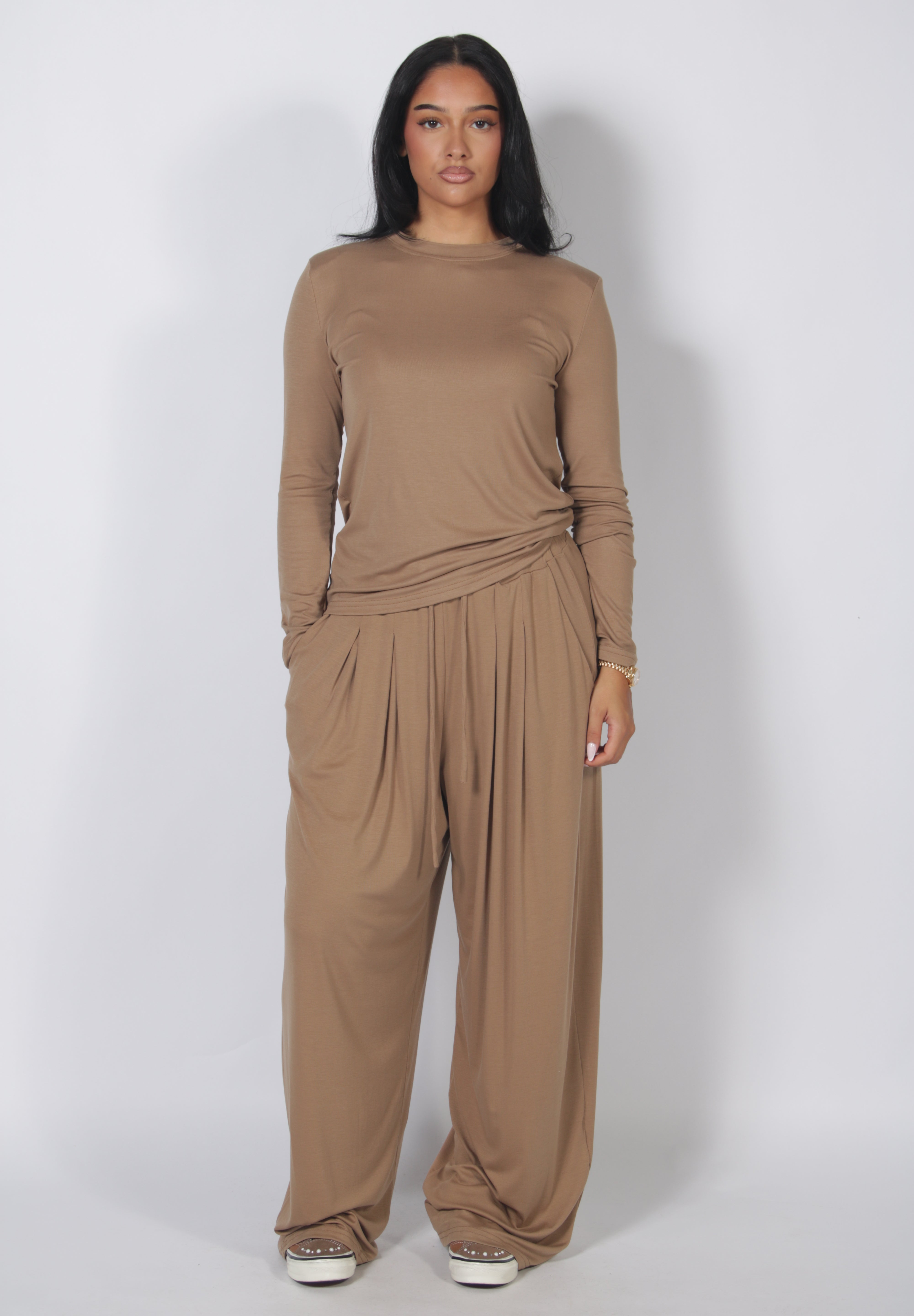 Naya set Camel
