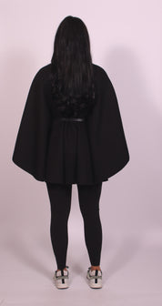 Classy cape Black