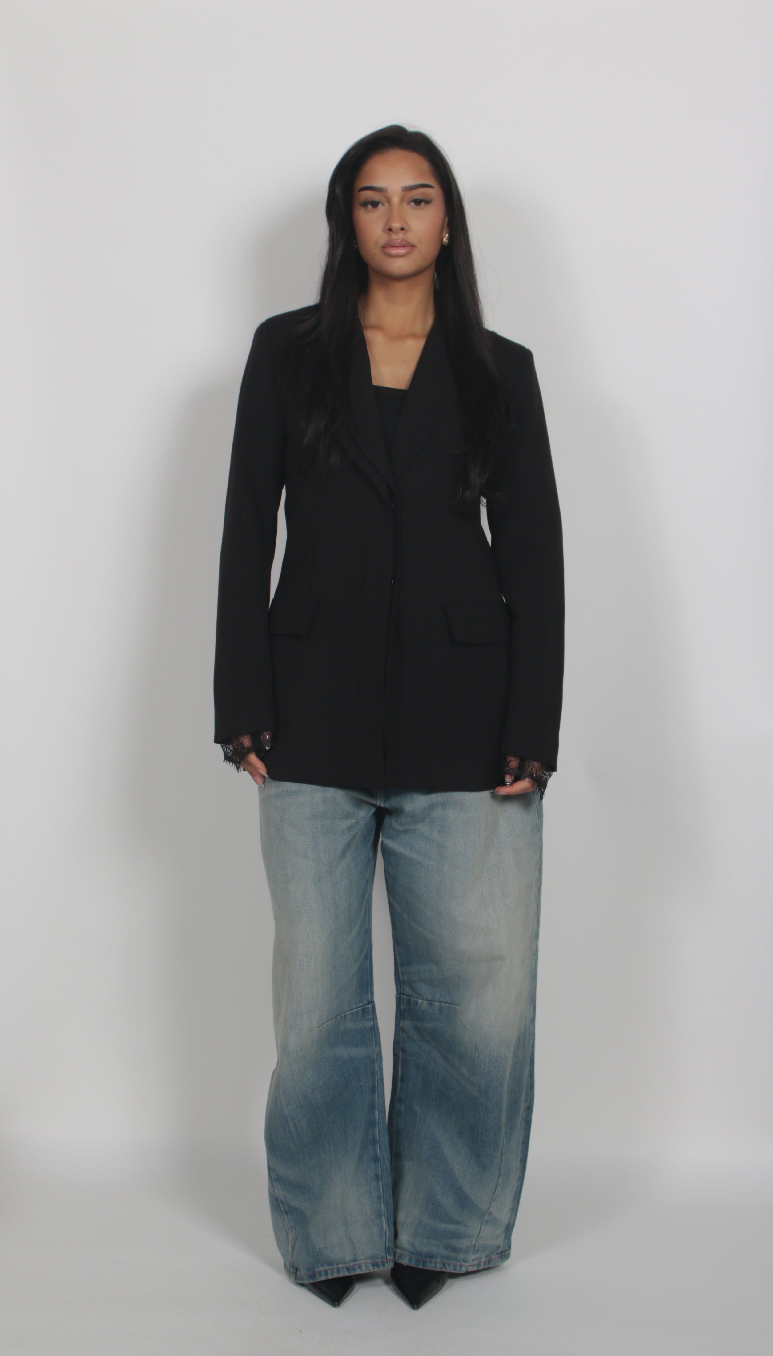 Exclusive lace blazer