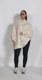 Oversized knitted Cardigan Cream