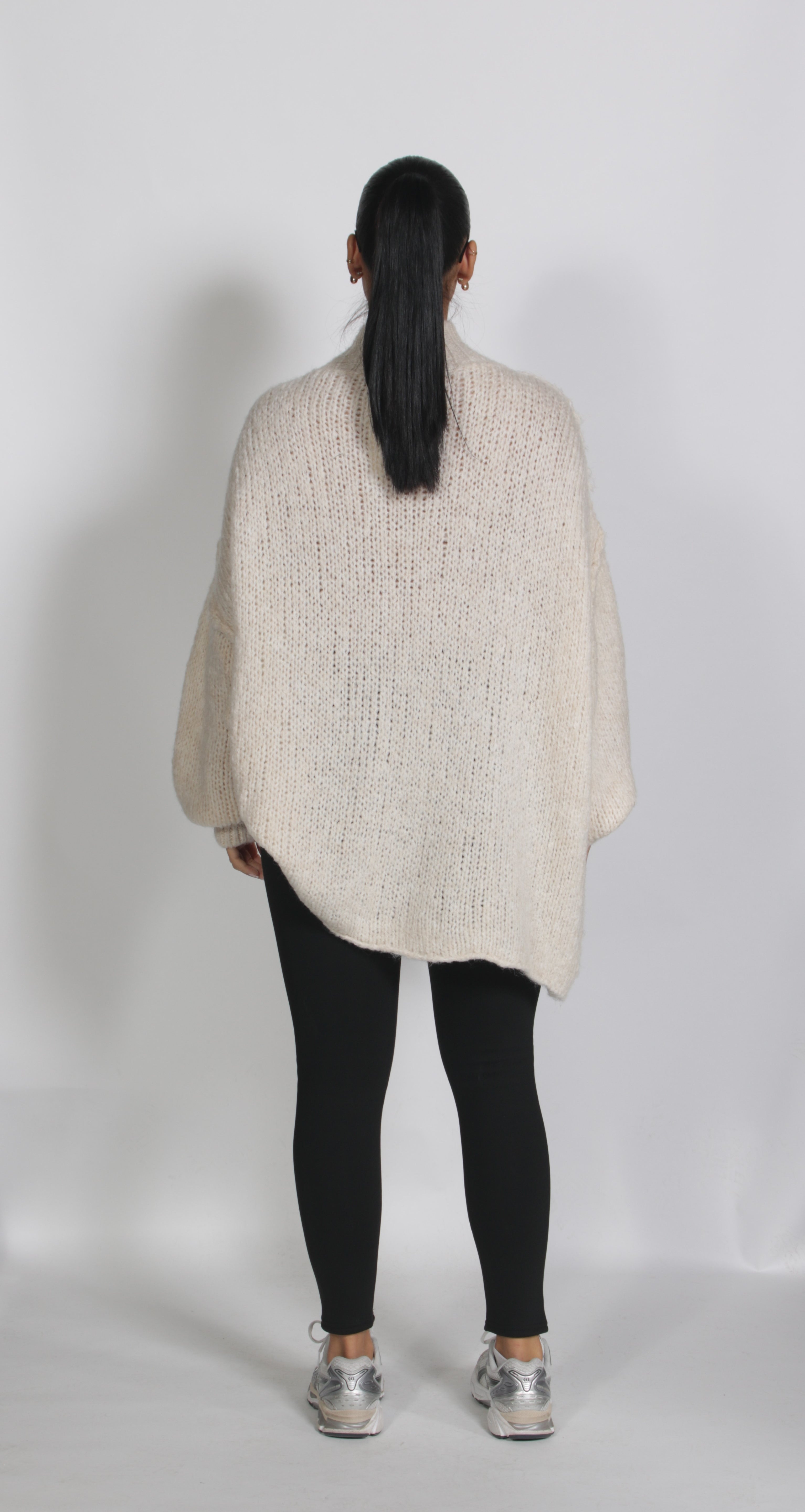 Oversized knitted Cardigan Cream