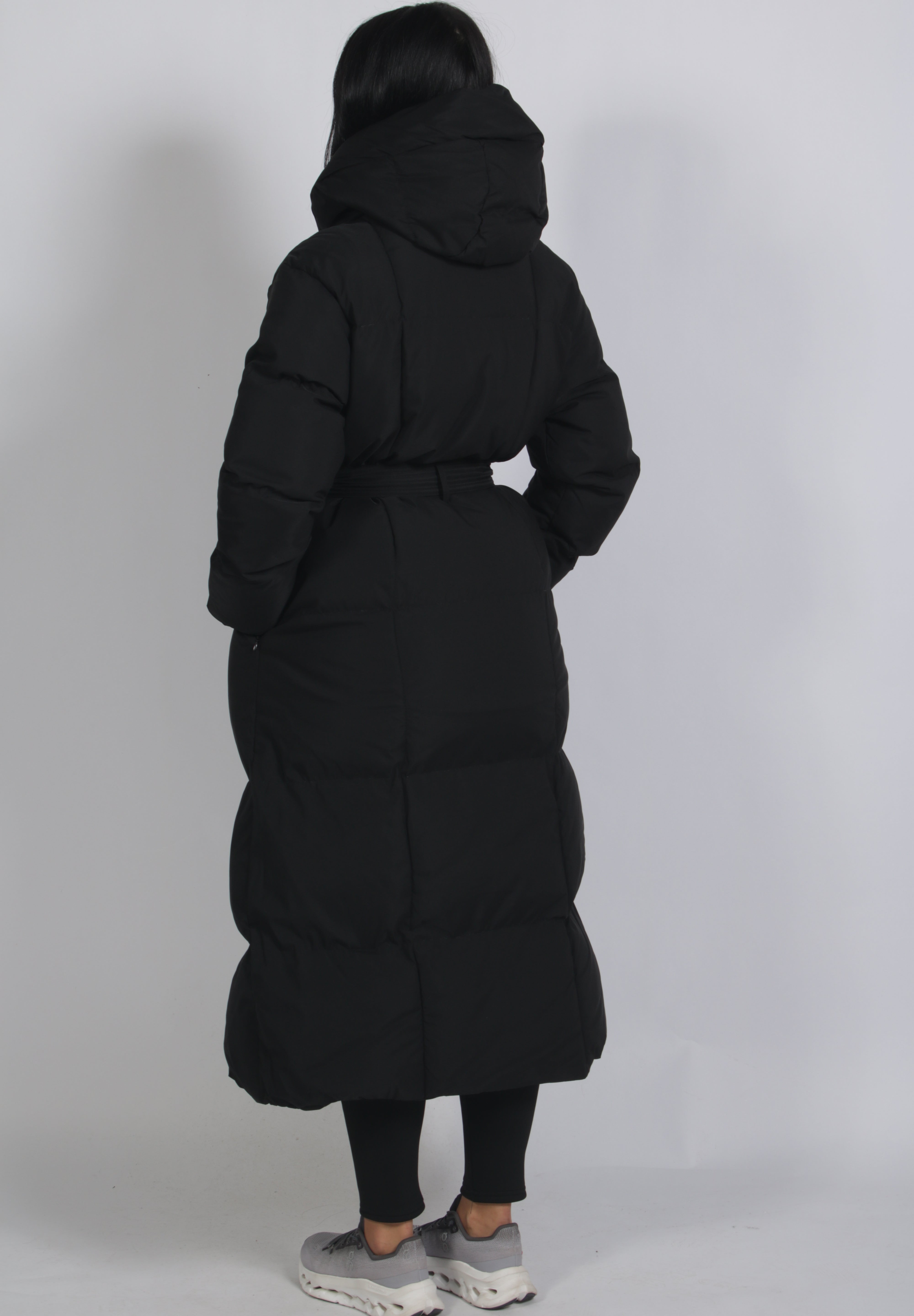 Hooded puffer Black (PRE ORDER)