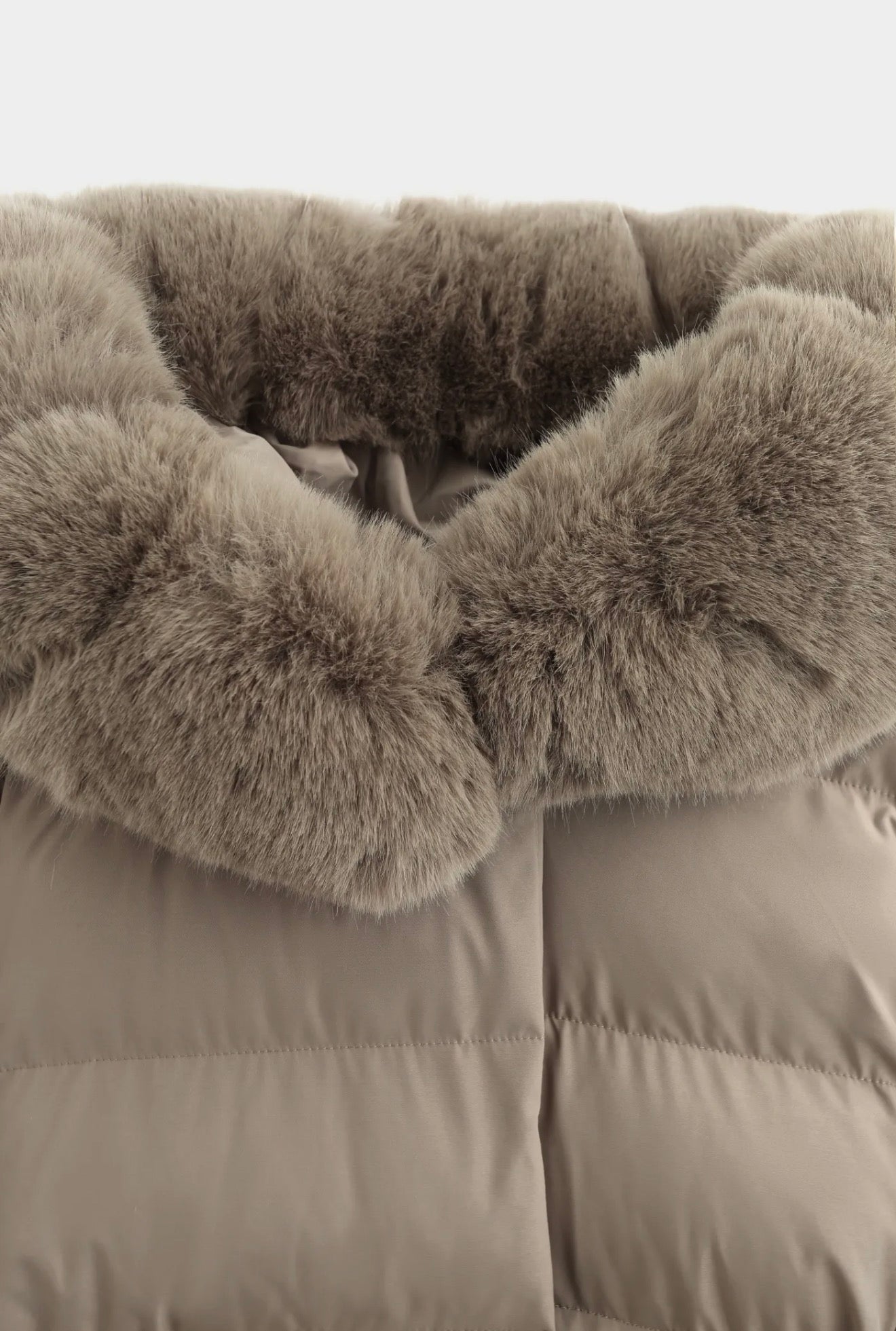 Alba puffer Taupe